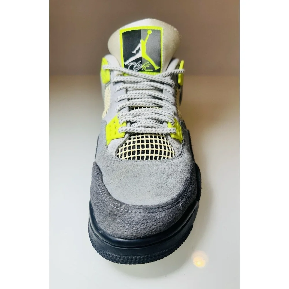 NIKE AIR Jordan 4 Retro SE‎ 'Neon 95' Sneakers Size 9 CT5342 007